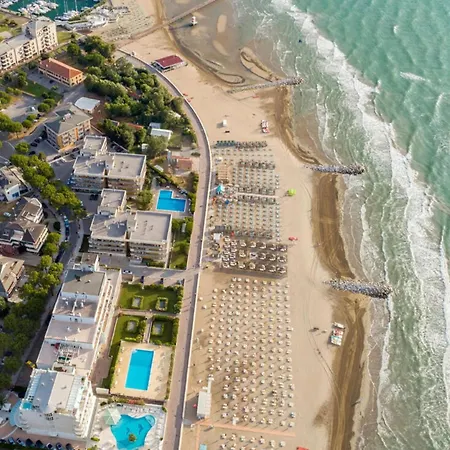 By The In Lignano - Beahost